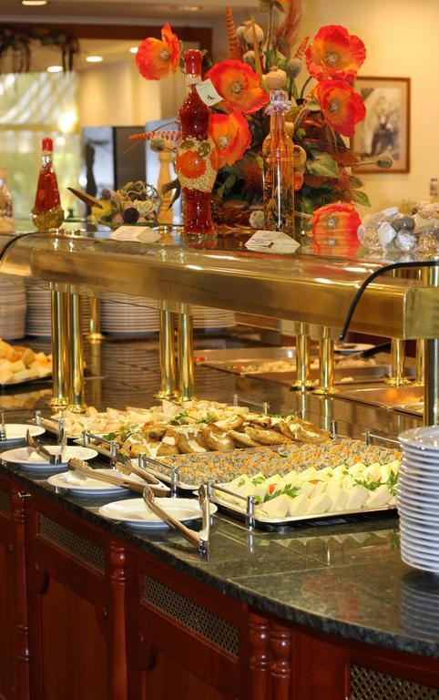 Ensana Sovata Hotel Ngoại thất bức ảnh